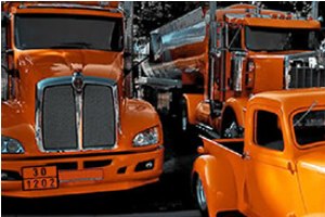 橙色卡车拼图小游戏