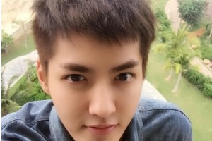【EXO】錯過愛情，遇見你小游戏