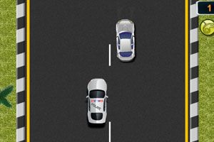 警察巡逻车小游戏