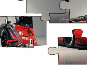 尼桑GTR赛车拼图小游戏