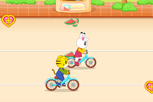 巧虎自行车比赛小游戏