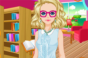 戴眼镜的可爱女孩小游戏